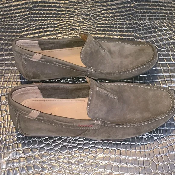 Clarks Loafers Mens Casual Shoes Size 11.5
