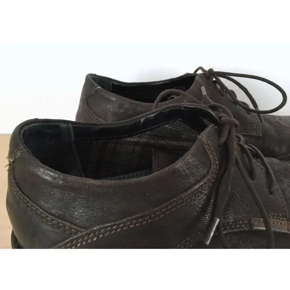 CLARKS Mens Brown Leather Lace Up Distressed Oxford Casual Shoes