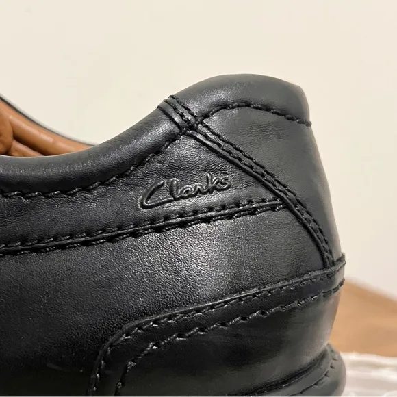 Clarks Men’s Colson Over Black Leather Shoes