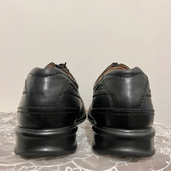 Clarks Men’s Colson Over Black Leather Shoes