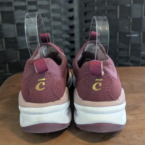 CLOVE Burgundy Sneakers Nurses Hospital Shoes Support Excel 7.5 NICE! Women's