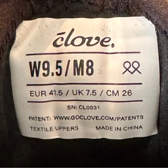 Clove Classic Fluid-Repellent Nurse Shoe Unisex
