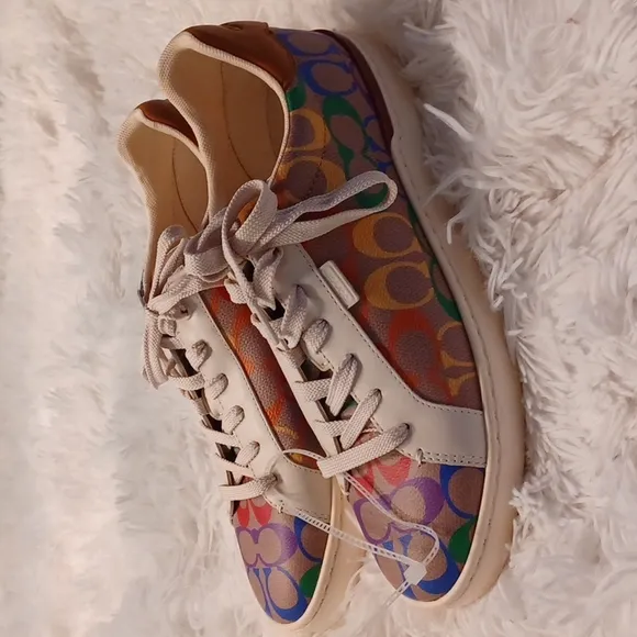 Coach Lowline Low Top Sneaker In Rainbow Signature Canvas Rainbow NEW SZ 9.5