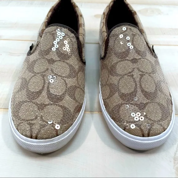 Coach Signature Kivy Brown Sequin Sneakers 9B