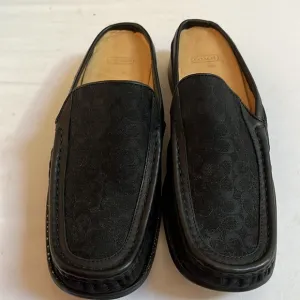 COACH size 11 black vintage monogram flats style name is Vanessa NIB