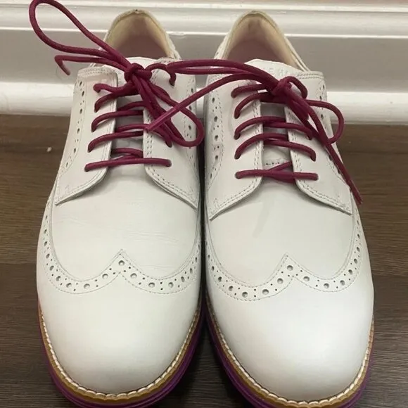 Cole Haan Women’s Zerogrand OG Wingtip Oxford Golf Shoes- Size 9