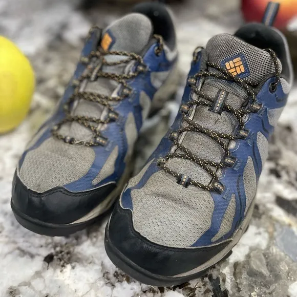 Columbia Hiking Shoes men’s size 7