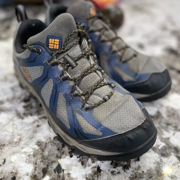 Columbia Hiking Shoes men’s size 7