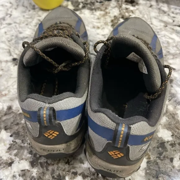 Columbia Hiking Shoes men’s size 7