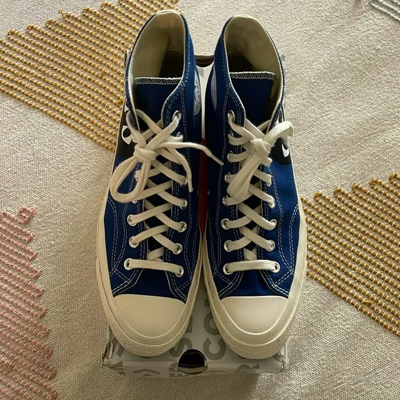 Comme des Garçons PLAY Blue Converse Half Heart Chuck 70 Sneakers