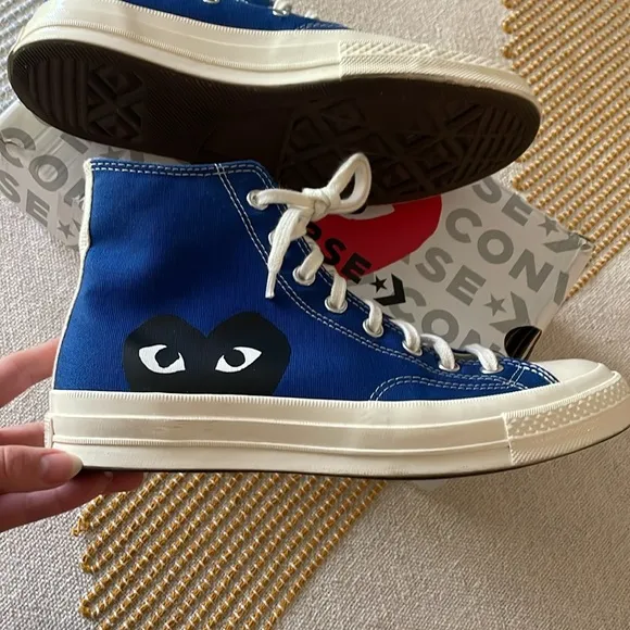 Comme des Garçons PLAY Blue Converse Half Heart Chuck 70 Sneakers