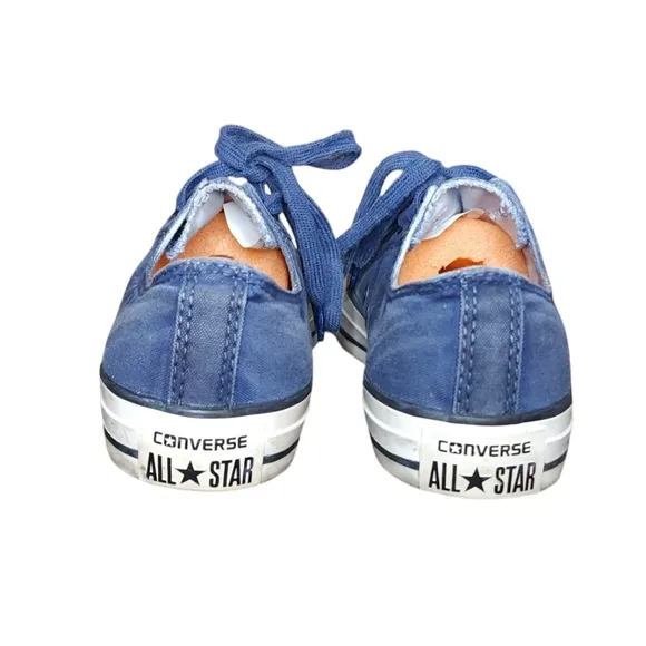 Converse All Star Lace-up Sneakers Blue Jeans Women’s Size 7 Men's Size 5