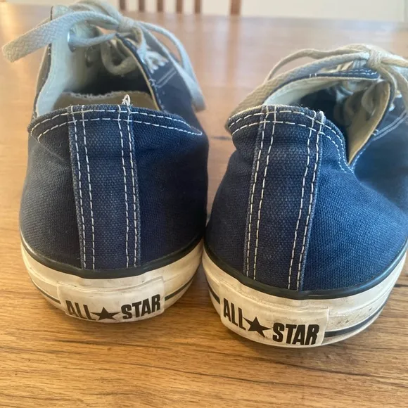 Converse all star Navy Canvas Sneakers men’s 12 Preowned‎