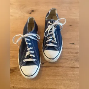 Converse all star Navy Canvas Sneakers men’s 12 Preowned‎