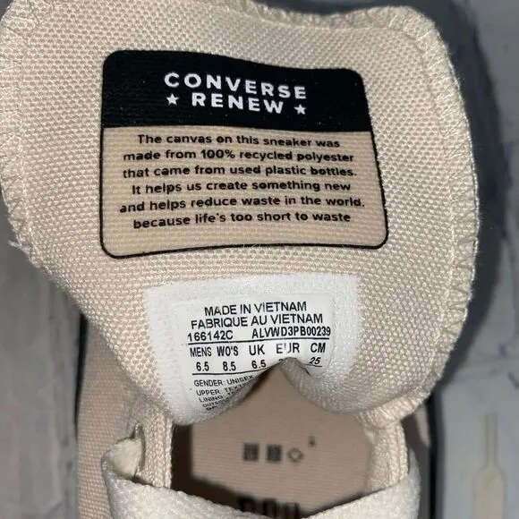 Converse All Star Sneakers  Men’s Size 6.5 Women’s Size 8.5 Renew Canvas Beige