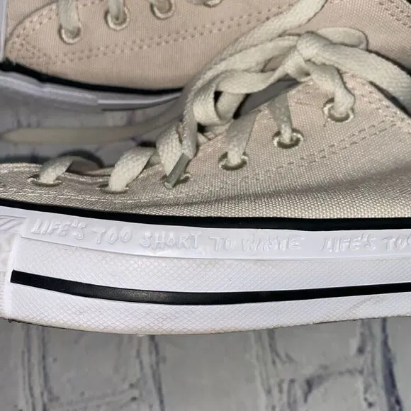 Converse All Star Sneakers  Men’s Size 6.5 Women’s Size 8.5 Renew Canvas Beige