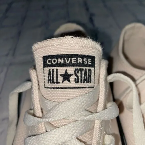 Converse All Star Sneakers  Men’s Size 6.5 Women’s Size 8.5 Renew Canvas Beige