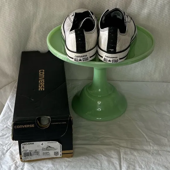 Converse Black and Silver Sneakers