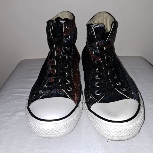 Converse Black and White High-Top Sneakers with Canvas Upper Size 9
