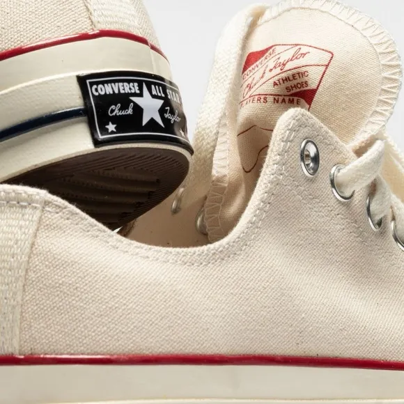 Converse Chuck 70 Low Top Classic Sneakers tan beige streetwear retro throwback