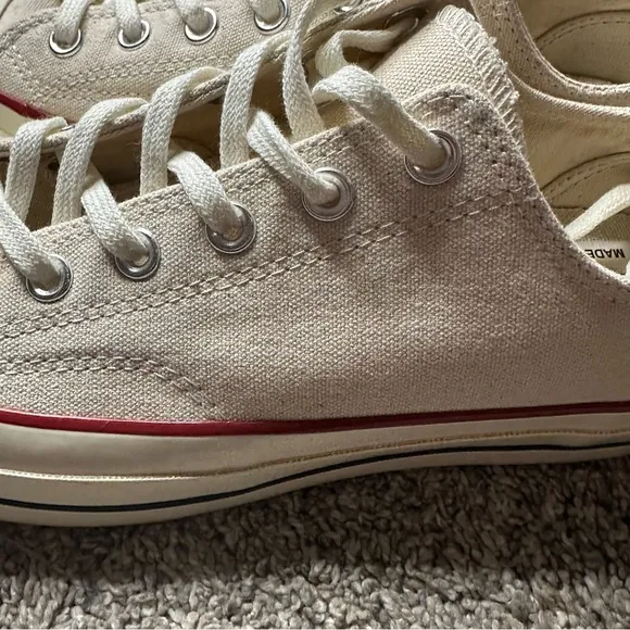 Converse Chuck 70 Low Top Classic Sneakers tan beige streetwear retro throwback