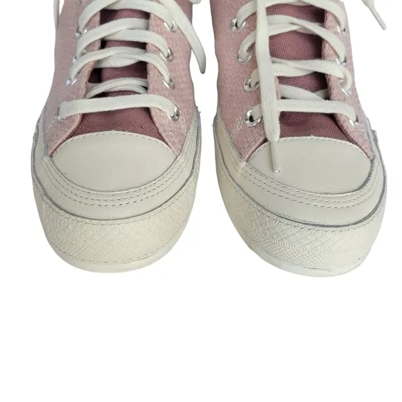 Converse Chuck Taylor All Star 70 Light Pink High Tops