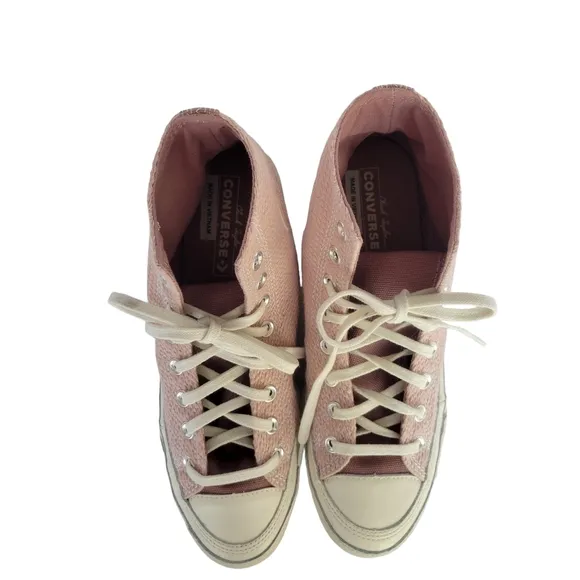 Converse Chuck Taylor All Star 70 Light Pink High Tops