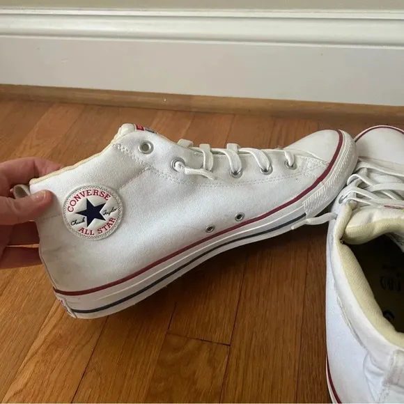 Converse Chuck Taylor All Star Men’s Street Canvas Mid Top Sneakers Size 12