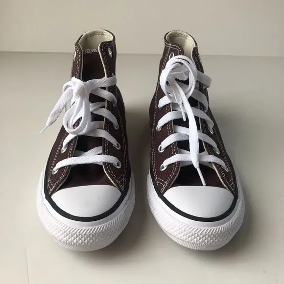 Converse Chuck Taylor High-Top Sneakers Unisex Youth Size 1 Brown Canvas