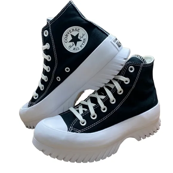 Converse CTAS Lugged 2.0 Hi Black White Platform Sneaker