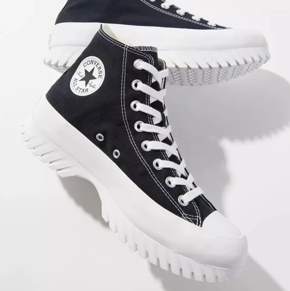 Converse CTAS Lugged 2.0 Hi Black White Platform Sneaker