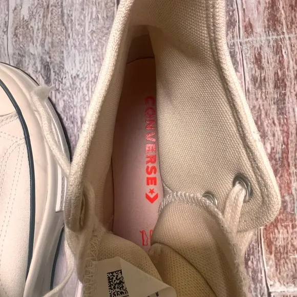 Converse CX All Star white thick sole sneakers woman 9.5 woman 8‎ men NWOT