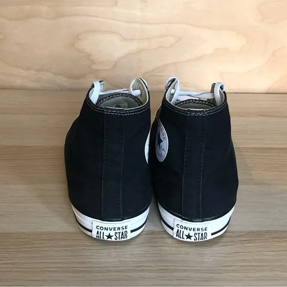Converse High Top Sneakers Men Sz 10 Women Sz 12.