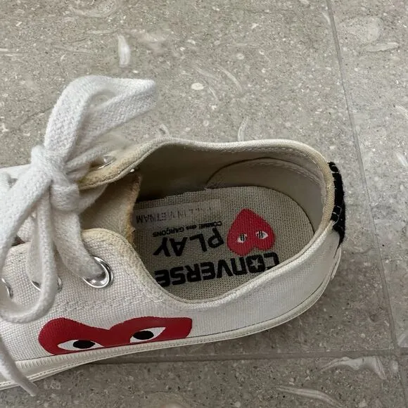 Converse‎ Play Comme des Garcons Low Top Sneakers Women 8 (Mens 6) Ivory Canvas
