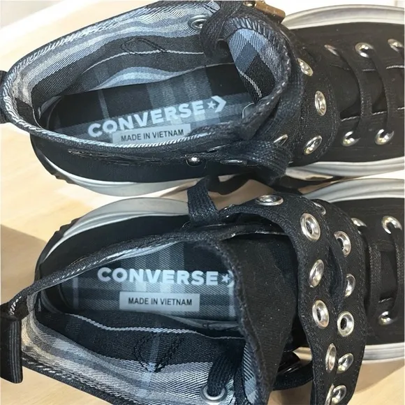 Converse Run Star Hike Platform Sneakers 9.5 Black Canvas Chuck Taylor Shoes​