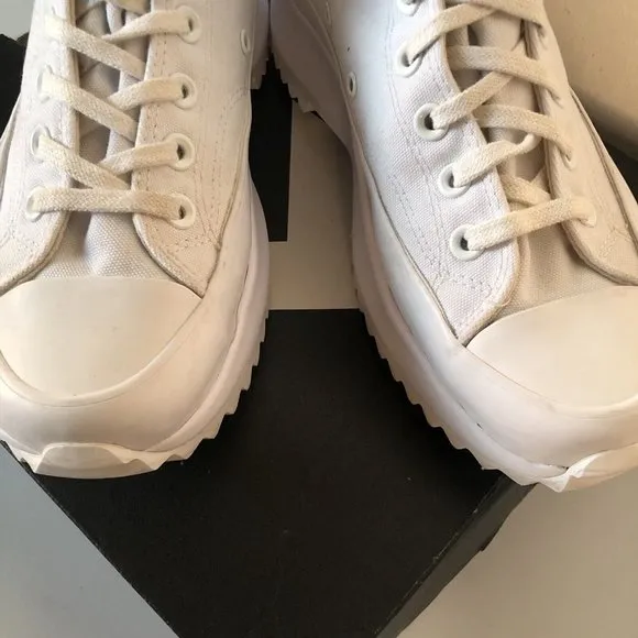 Converse Run Star Hike Platform Sneakers White Canvas