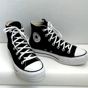 CONVERSE size 8 black canvas platform sneakers