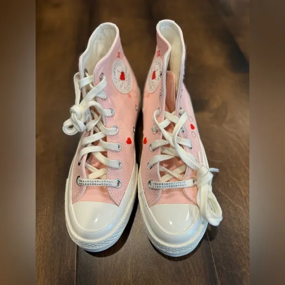 Converse Women's Chuck 70 High Y2K Heart sneakers NWOT