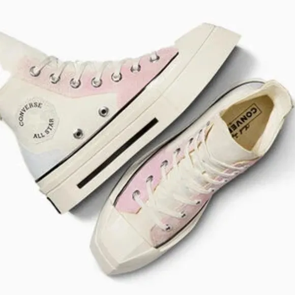 Converse Women's Pink and White Sneakers
