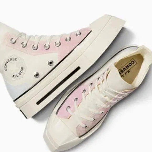 Converse Women's Pink and White Sneakers