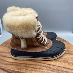 Crocs Allcast Luxe Boots Womens 9 Leather Waterproof Faux Shearling Duck 12812