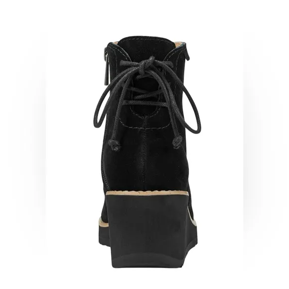 Current Style Earth Calia Platform Wedge Bootie Size 9.5 NWOT $149