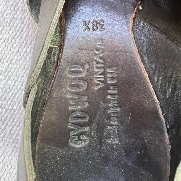 CYDWOQ Black Leather Flats Size 38.5/8.5 Made in USA
