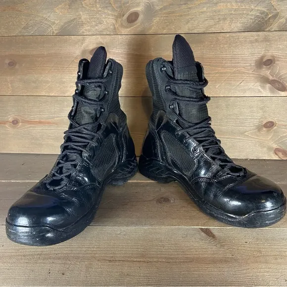 Danner kinetic Mens size 11 shoes black leather waterproof combat boots