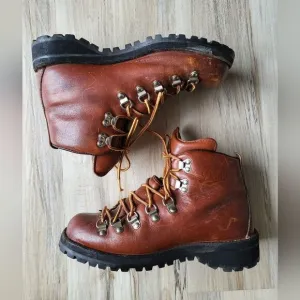 Danner Leather Hiking Boots Women Size 5.5M GUC Vintage