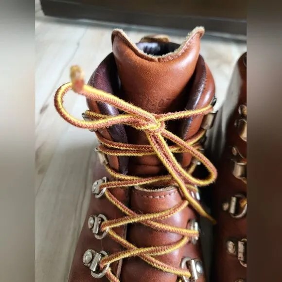 Danner Leather Hiking Boots Women Size 5.5M GUC Vintage