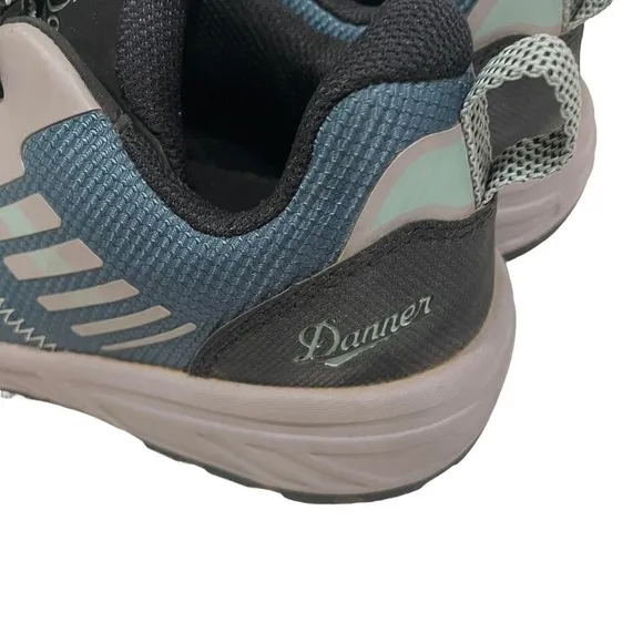 Danner Women’s Run Time 3 Teal NMT Safety Toe Style 12373 Sz 7 Hiking Sneaker