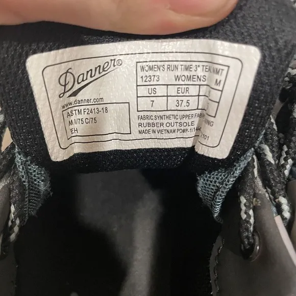 Danner Women’s Run Time 3 Teal NMT Safety Toe Style 12373 Sz 7 Hiking Sneaker