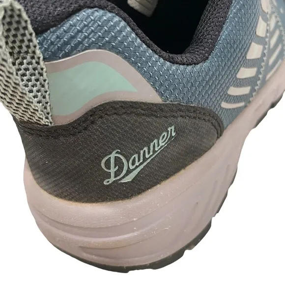Danner Women’s Run Time 3 Teal NMT Safety Toe Style 12373 Sz 7 Hiking Sneaker