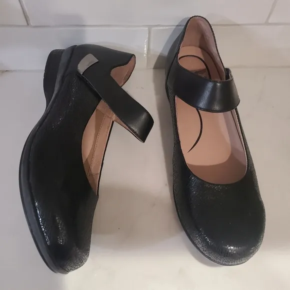 Dansko Audrey MaryJane Black Leather Shoes Size 41 | 10.5-11